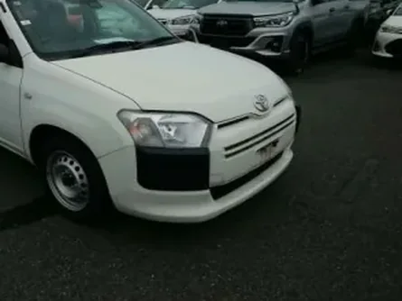 2020 Toyota Probox DX — view 3