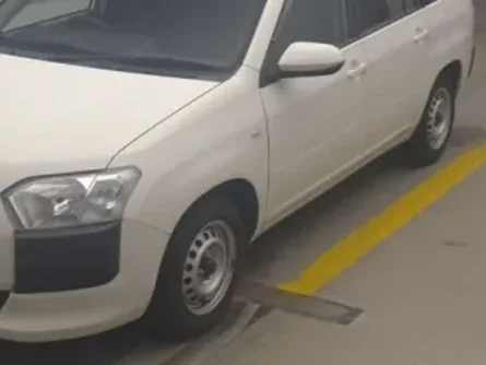 2019 Toyota Probox GL — view 3